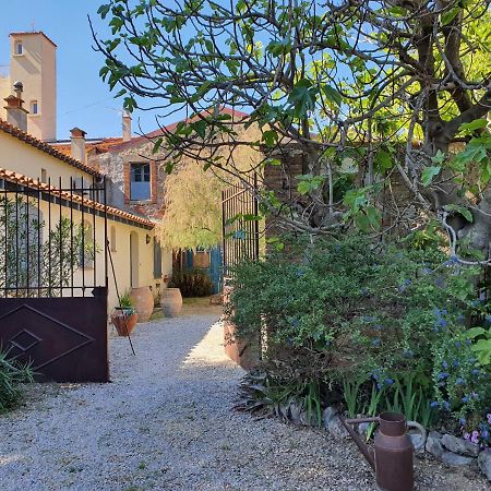 Le Clos Des Pins Claira ภายนอก รูปภาพ