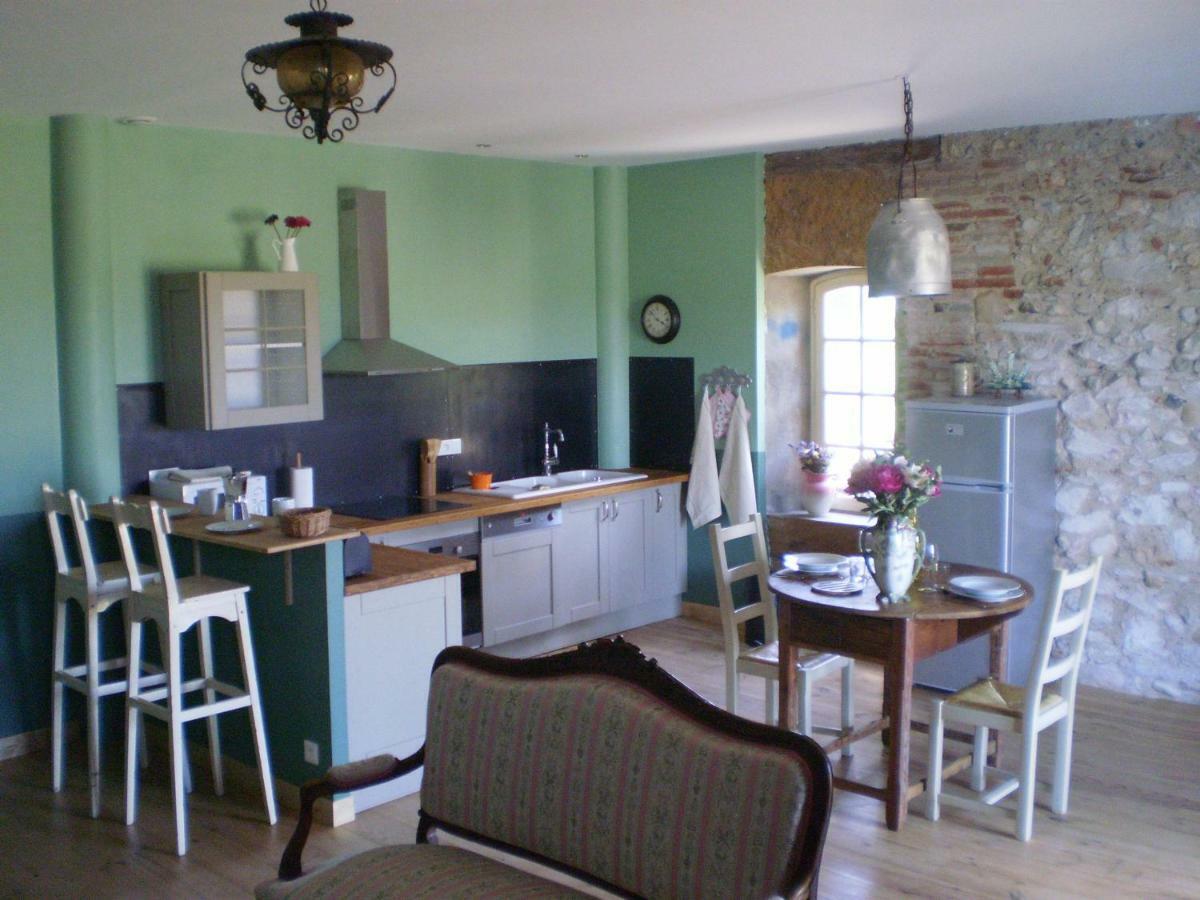 Le Clos Des Pins Claira ภายนอก รูปภาพ